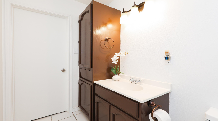 8761 Augusta Lp, Laredo, Texas 78045, 3 Bedrooms Bedrooms, 7 Rooms Rooms,2 BathroomsBathrooms,Residential,For Rent,8761 Augusta Lp,20262900