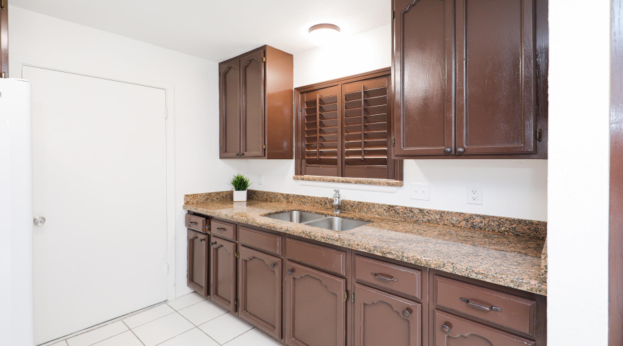 8761 Augusta Lp, Laredo, Texas 78045, 3 Bedrooms Bedrooms, 7 Rooms Rooms,2 BathroomsBathrooms,Residential,For Rent,8761 Augusta Lp,20262900
