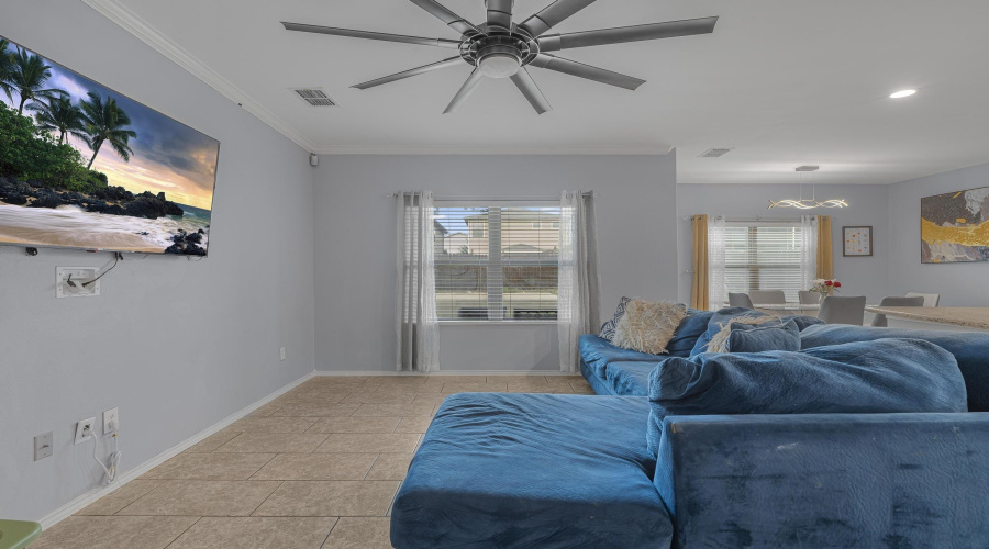 9983 Inmaculada Ln, Laredo, Texas 78045-4255, 3 Bedrooms Bedrooms, 4 Rooms Rooms,2 BathroomsBathrooms,Residential,For Sale,9983 Inmaculada Ln,20262906