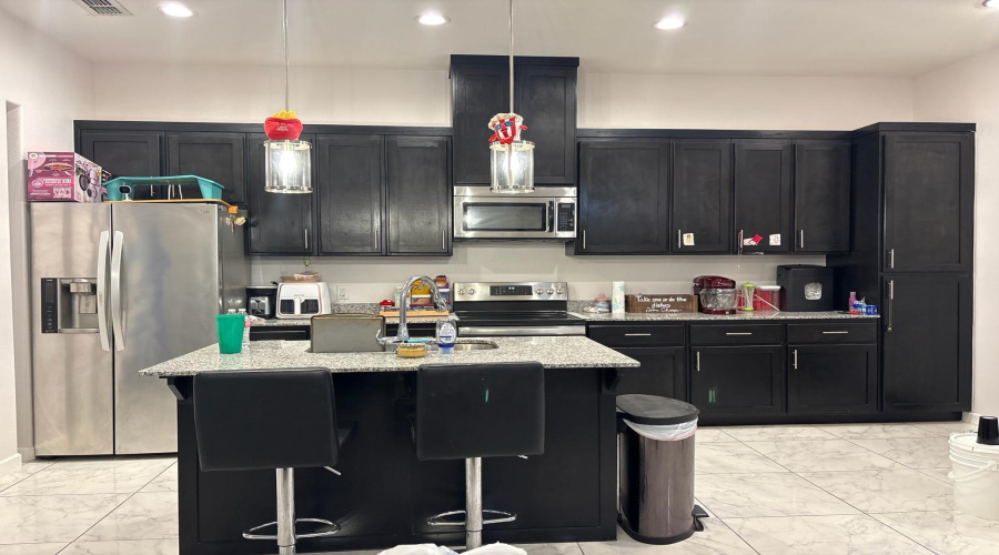 3503 Eduardo E Hayes Rd., Laredo, Texas 78046, 3 Bedrooms Bedrooms, 5 Rooms Rooms,2 BathroomsBathrooms,Residential,For Rent,3503 Eduardo E Hayes Rd.,20262908