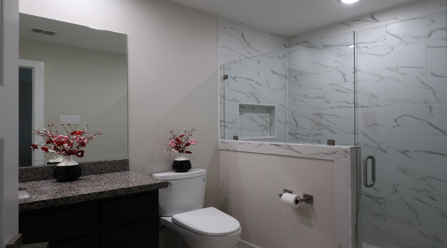2903 Rowan Dr, Laredo, Texas 78046-2211, 4 Bedrooms Bedrooms, 5 Rooms Rooms,2 BathroomsBathrooms,Residential,For Sale,2903 Rowan Dr,20262916