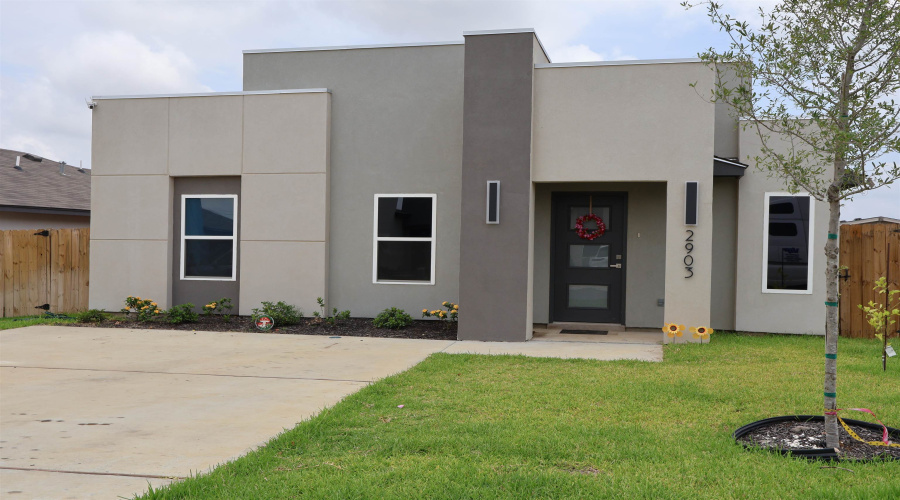 2903 Rowan Dr, Laredo, Texas 78046-2211, 4 Bedrooms Bedrooms, 5 Rooms Rooms,2 BathroomsBathrooms,Residential,For Sale,2903 Rowan Dr,20262916