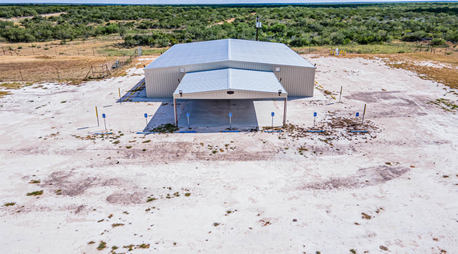 25998 State Hwy 359, Bruni, Texas 78344, 1 Bedroom Bedrooms, ,3 BathroomsBathrooms,Commercial/industrial,For Sale,25998 State Hwy 359,20262923