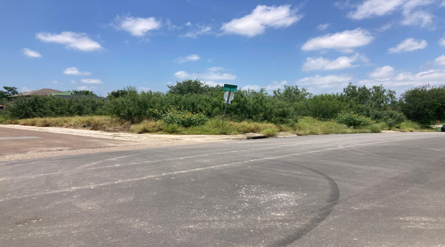 407 Castro-Urdiales Dr., Laredo, Texas 78046, ,Land,For Sale,407 Castro-Urdiales Dr.,20262922