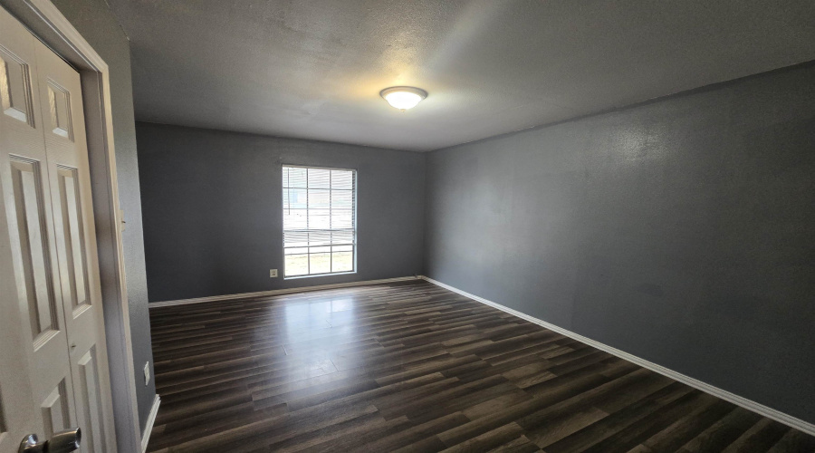 503 Rio Rojo, Rio Bravo, Texas 78046, 4 Bedrooms Bedrooms, 6 Rooms Rooms,1 BathroomBathrooms,Residential,For Sale,503 Rio Rojo,20262919