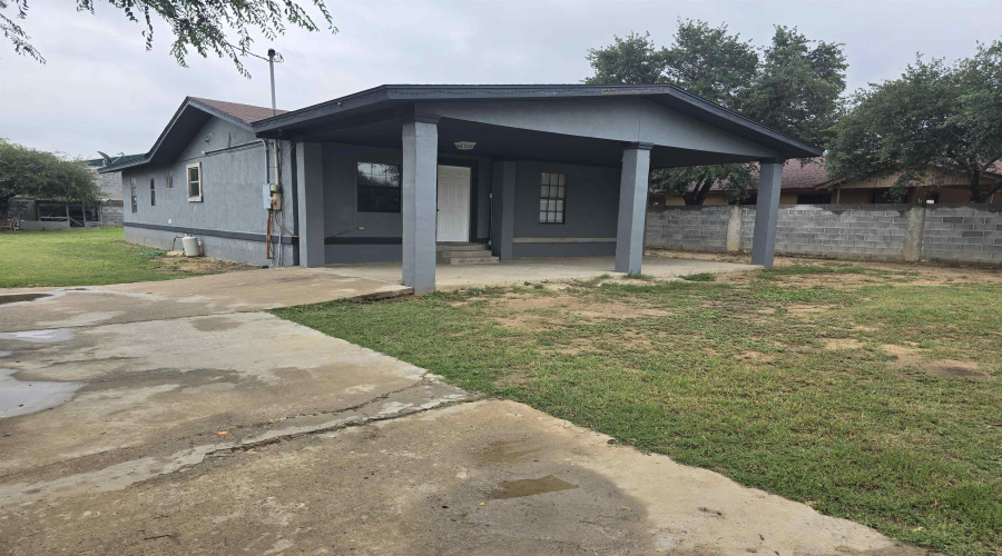 503 Rio Rojo, Rio Bravo, Texas 78046, 4 Bedrooms Bedrooms, 6 Rooms Rooms,1 BathroomBathrooms,Residential,For Sale,503 Rio Rojo,20262919