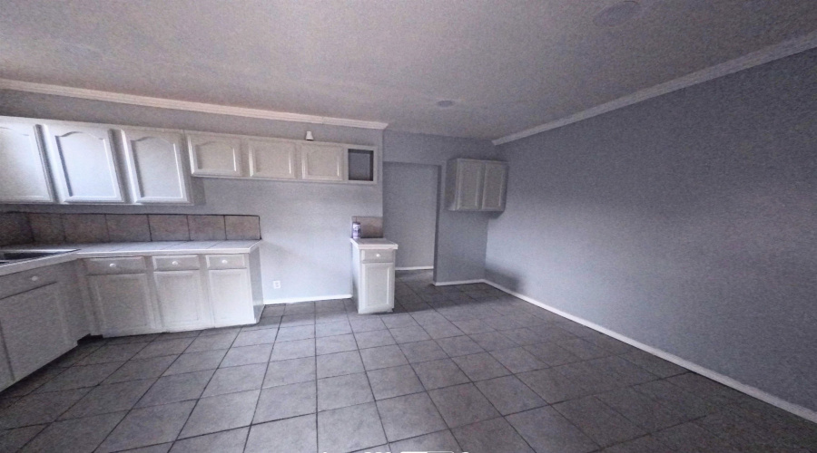 2517 Santa Rita Ave, Laredo, Texas 78040, 3 Bedrooms Bedrooms, 4 Rooms Rooms,1 BathroomBathrooms,Residential,For Sale,2517 Santa Rita Ave,20262920