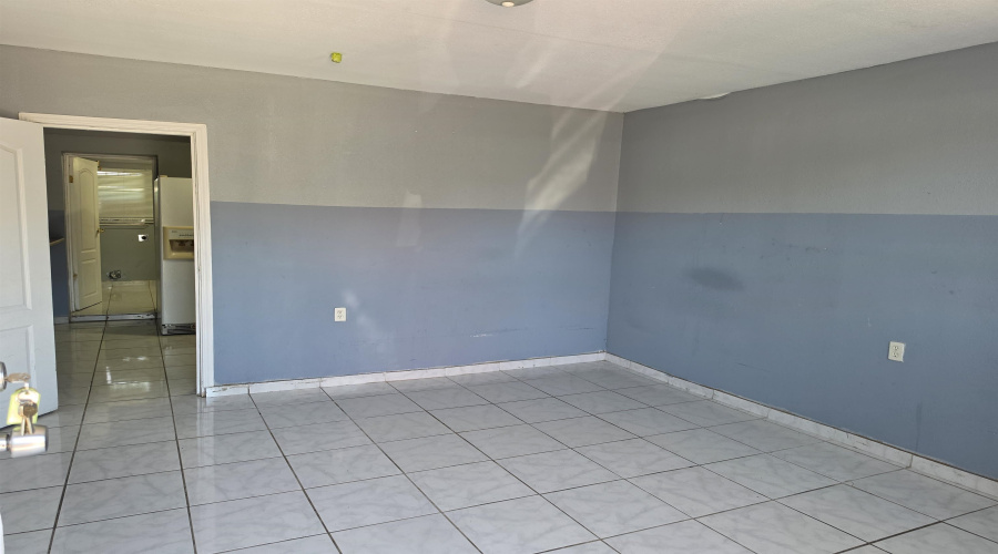 120 Guadalupe St, Laredo, Texas 78040, ,Multi-family,For Sale,120 Guadalupe St,20262928
