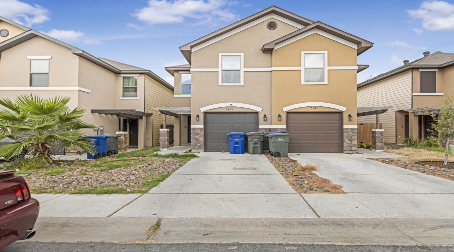 5605 Montevista Dr., Laredo, Texas 78041, 3 Bedrooms Bedrooms, 3 Rooms Rooms,2 BathroomsBathrooms,Residential,For Sale,5605 Montevista Dr.,20262930