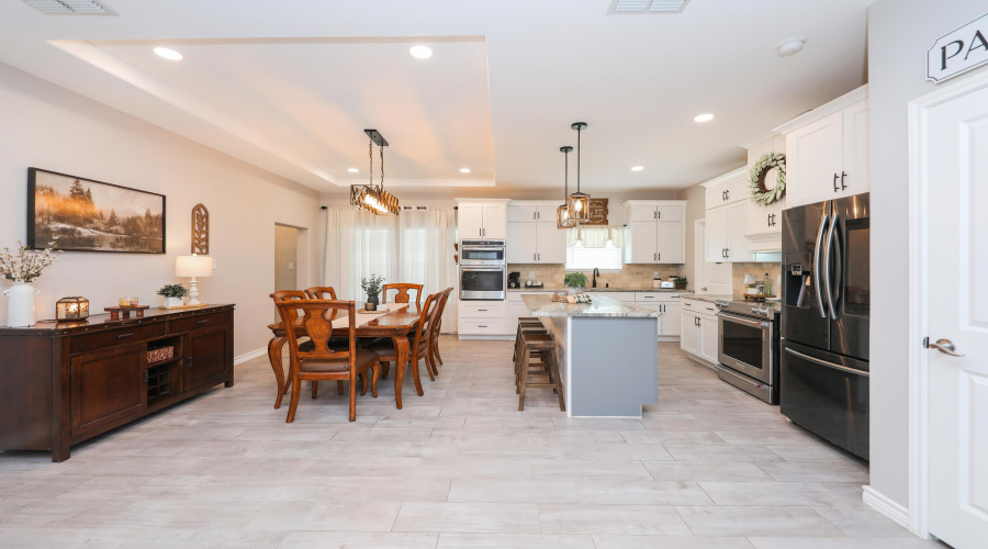 122 Los Potreritos Rd, San Ygnacio, Texas 78067, 4 Bedrooms Bedrooms, 6 Rooms Rooms,2 BathroomsBathrooms,Residential,For Sale,122 Los Potreritos Rd,20262932
