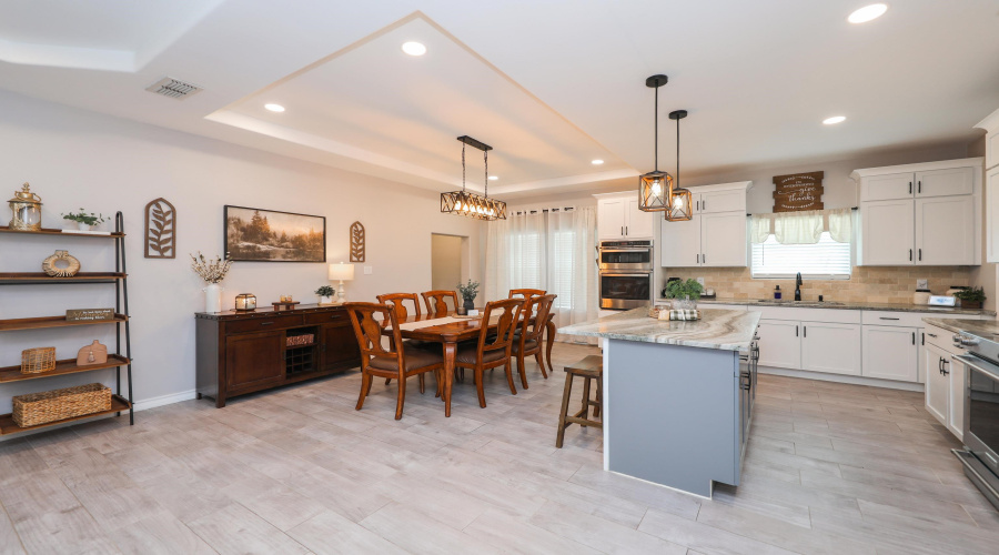 122 Los Potreritos Rd, San Ygnacio, Texas 78067, 4 Bedrooms Bedrooms, 6 Rooms Rooms,2 BathroomsBathrooms,Residential,For Sale,122 Los Potreritos Rd,20262932