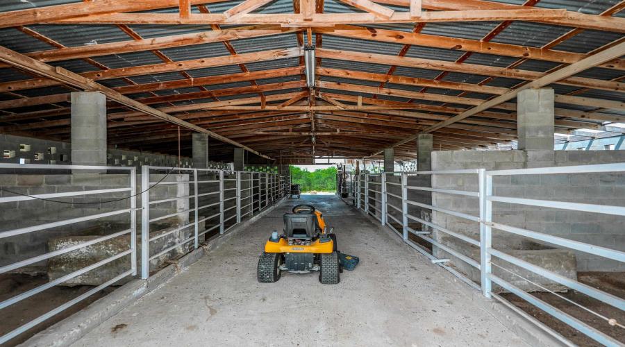 122 Los Potreritos Rd, San Ygnacio, Texas 78067, 4 Bedrooms Bedrooms, 6 Rooms Rooms,2 BathroomsBathrooms,Residential,For Sale,122 Los Potreritos Rd,20262932