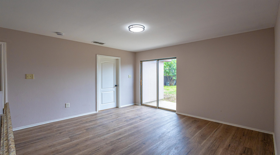 614 Susie Dr, LAREDO, Texas 78046, 3 Bedrooms Bedrooms, 5 Rooms Rooms,2 BathroomsBathrooms,Residential,For Sale,614 Susie Dr,20262936