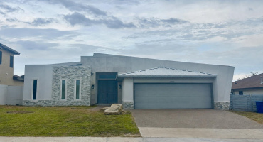 203 Desert Palm Dr., Laredo, Texas 78041, 3 Bedrooms Bedrooms, 5 Rooms Rooms,2 BathroomsBathrooms,Residential,For Rent,203 Desert Palm Dr.,20262939 203 Desert Palm Dr., Laredo, Texas 78041, 3 Bedrooms Bedrooms, 5 Rooms Rooms,2 BathroomsBathrooms,Residential,For Rent,203 Desert Palm Dr.,20262939