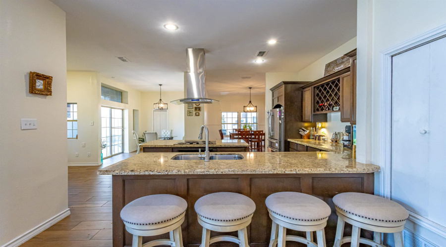 8507 Callow Ct, Laredo, Texas 78045, 3 Bedrooms Bedrooms, 7 Rooms Rooms,5 BathroomsBathrooms,Residential,For Sale,8507 Callow Ct,20262941