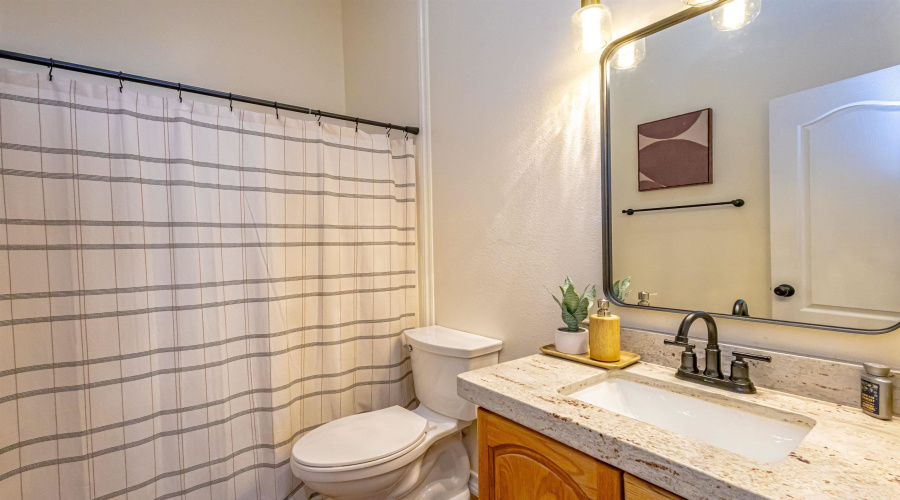 8507 Callow Ct, Laredo, Texas 78045, 3 Bedrooms Bedrooms, 7 Rooms Rooms,5 BathroomsBathrooms,Residential,For Sale,8507 Callow Ct,20262941
