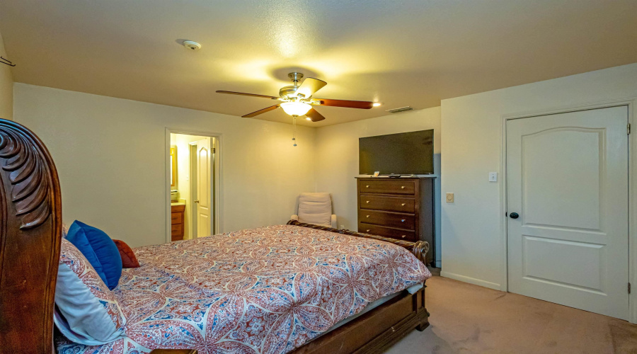 8507 Callow Ct, Laredo, Texas 78045, 3 Bedrooms Bedrooms, 7 Rooms Rooms,5 BathroomsBathrooms,Residential,For Sale,8507 Callow Ct,20262941