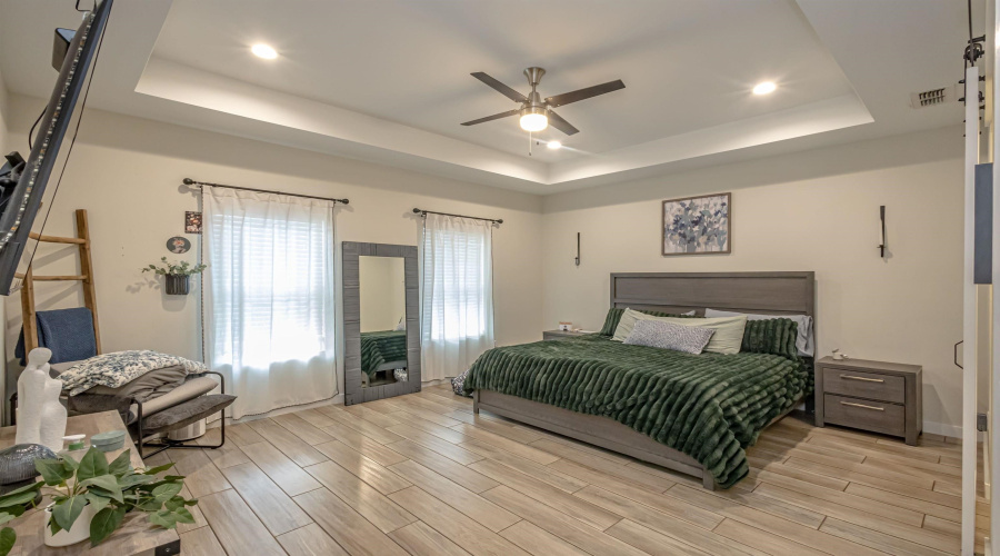 1316 Sambar Lp, Laredo, Texas 78045, 5 Bedrooms Bedrooms, 9 Rooms Rooms,3 BathroomsBathrooms,Residential,For Sale,1316 Sambar Lp,20262943