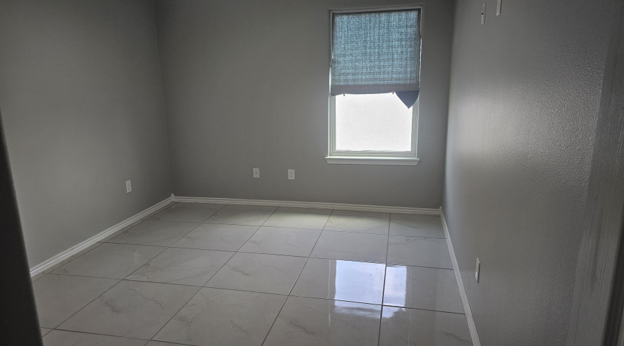 4225 Gavilan Dr., Laredo, Texas 78046, 4 Bedrooms Bedrooms, 7 Rooms Rooms,2 BathroomsBathrooms,Residential,For Sale,4225 Gavilan Dr.,20262949