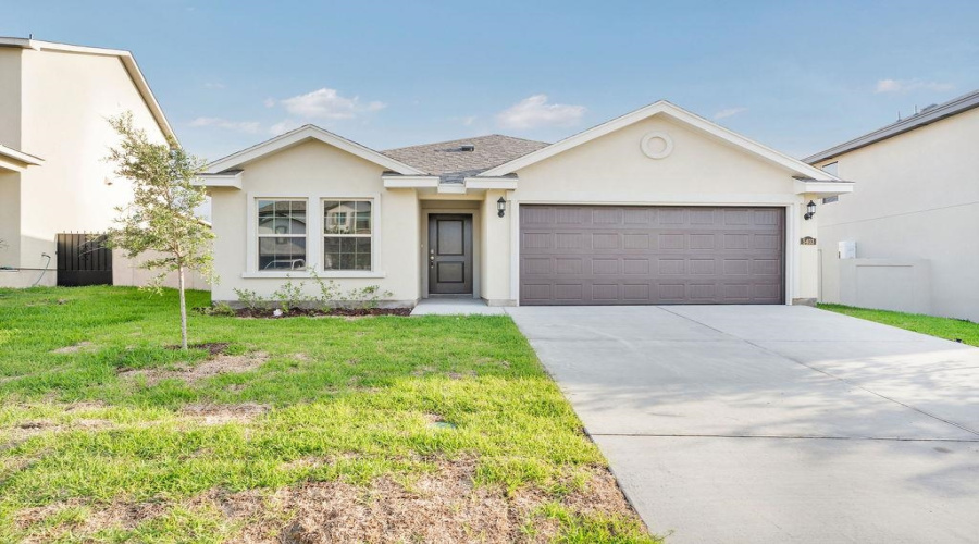 5403 Brahman Ln., Laredo, Texas 78046, 3 Bedrooms Bedrooms, 5 Rooms Rooms,2 BathroomsBathrooms,Residential,For Sale,5403 Brahman Ln.,20262953