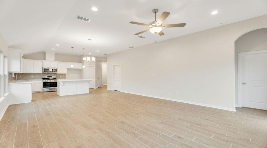 5403 Brahman Ln., Laredo, Texas 78046, 3 Bedrooms Bedrooms, 5 Rooms Rooms,2 BathroomsBathrooms,Residential,For Sale,5403 Brahman Ln.,20262953