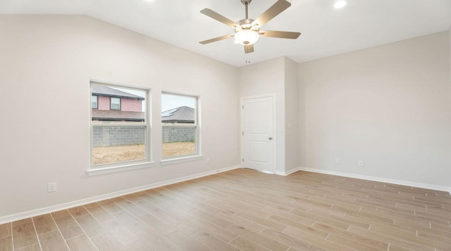 5403 Brahman Ln., Laredo, Texas 78046, 3 Bedrooms Bedrooms, 5 Rooms Rooms,2 BathroomsBathrooms,Residential,For Sale,5403 Brahman Ln.,20262953
