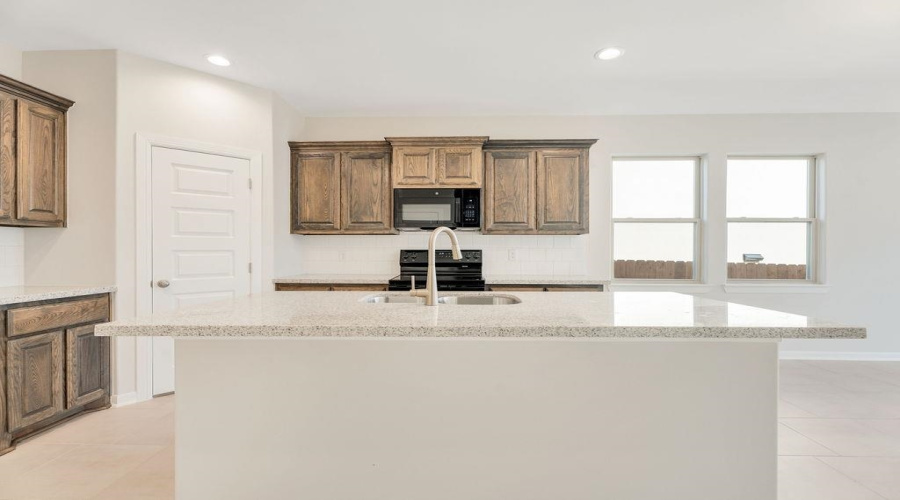 5410 Brahman Ln., Laredo, Texas 78046, 4 Bedrooms Bedrooms, 7 Rooms Rooms,2 BathroomsBathrooms,Residential,For Sale,5410 Brahman Ln.,20262954