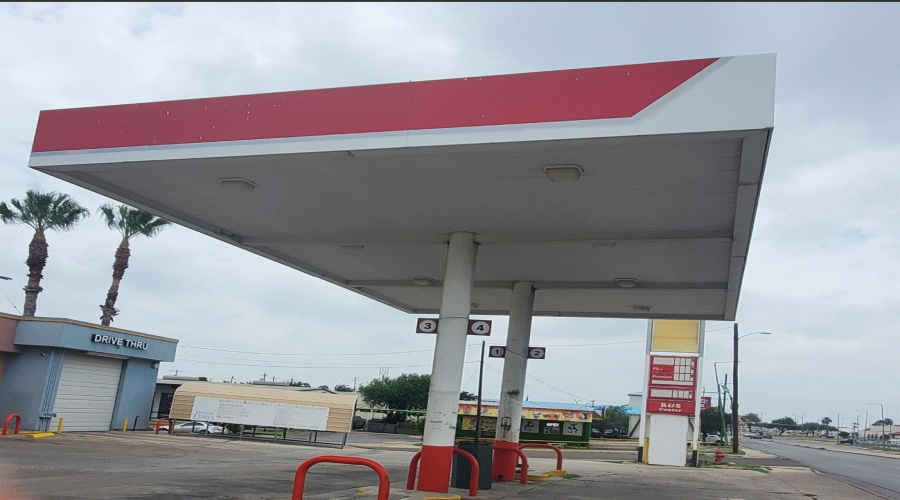 3001 E Saunders St, Laredo, Texas 78043, 1 Room Rooms,2 BathroomsBathrooms,Commercial retail/office,For Sale,3001 E Saunders St,20262965