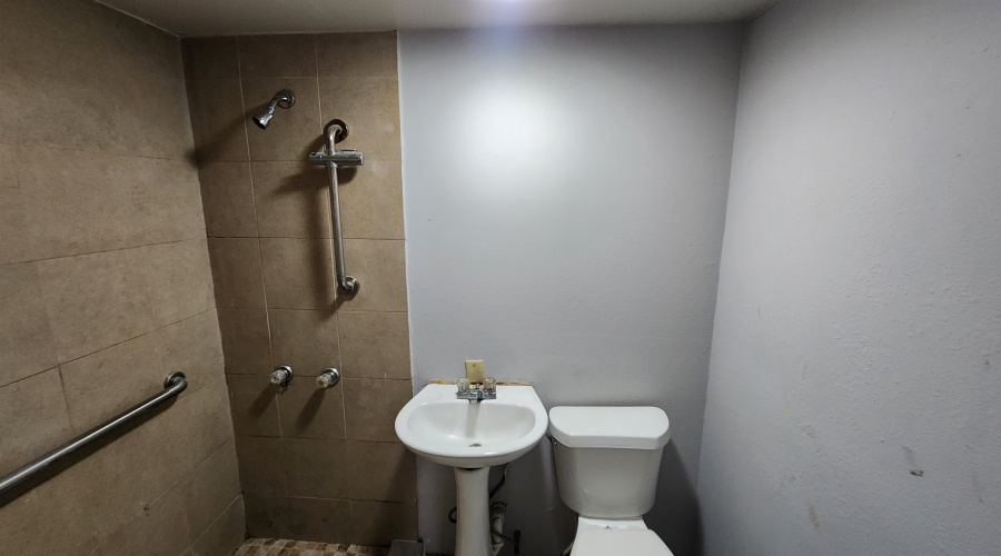 301 Soria Dr, laredo, Texas 78046, ,Multi-family,For Sale,301 Soria Dr,20262959