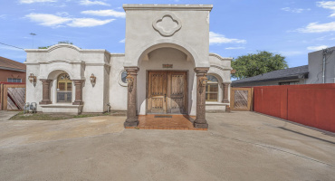 3806 San Eduardo Ave, Laredo, Texas 78041, 3 Bedrooms Bedrooms, 6 Rooms Rooms,3 BathroomsBathrooms,Residential,For Sale,3806 San Eduardo Ave,20262960