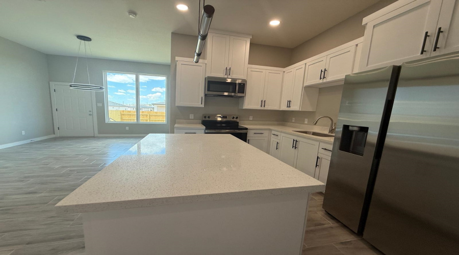 130 Faith Dr., Laredo, Texas 78043, 3 Bedrooms Bedrooms, 5 Rooms Rooms,2 BathroomsBathrooms,Residential,For Rent,130 Faith Dr.,20262966
