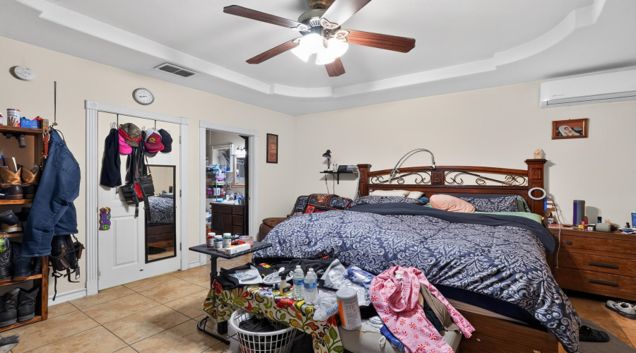 4218 Jalapa St, Laredo, Texas 78046, 3 Bedrooms Bedrooms, 6 Rooms Rooms,2 BathroomsBathrooms,Residential,For Sale,4218 Jalapa St,20262976