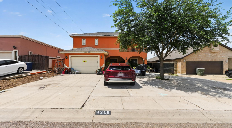 4218 Jalapa St, Laredo, Texas 78046, 3 Bedrooms Bedrooms, 6 Rooms Rooms,2 BathroomsBathrooms,Residential,For Sale,4218 Jalapa St,20262976