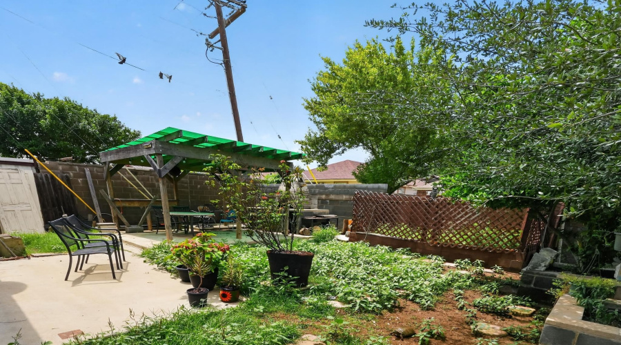 4218 Jalapa St, Laredo, Texas 78046, 3 Bedrooms Bedrooms, 6 Rooms Rooms,2 BathroomsBathrooms,Residential,For Sale,4218 Jalapa St,20262976