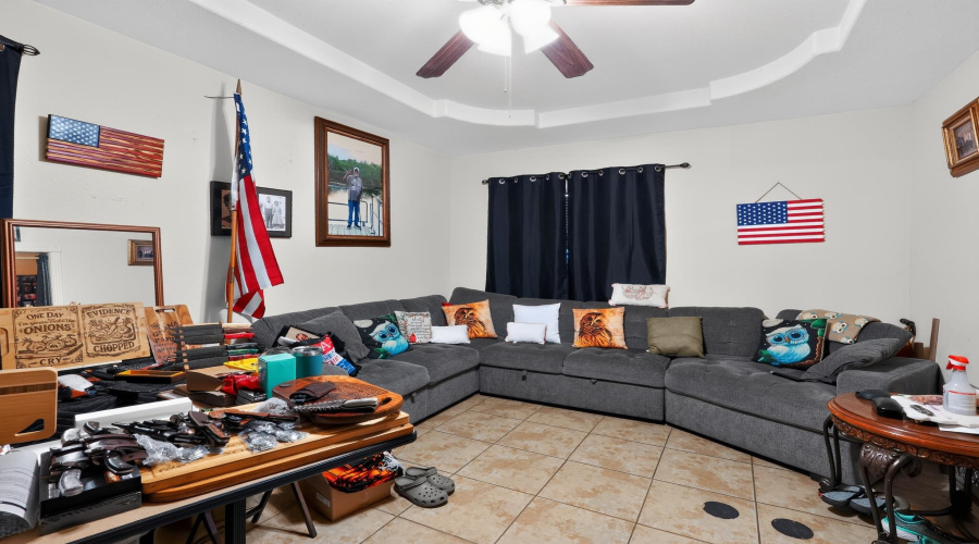 4218 Jalapa St, Laredo, Texas 78046, 3 Bedrooms Bedrooms, 6 Rooms Rooms,2 BathroomsBathrooms,Residential,For Sale,4218 Jalapa St,20262976