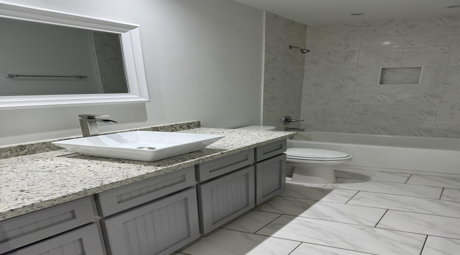 2931 Rowan Dr, Laredo, Texas 78046, 3 Bedrooms Bedrooms, 5 Rooms Rooms,2 BathroomsBathrooms,Residential,For Rent,2931 Rowan Dr,20262978