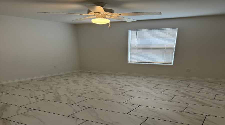2931 Rowan Dr, Laredo, Texas 78046, 3 Bedrooms Bedrooms, 5 Rooms Rooms,2 BathroomsBathrooms,Residential,For Rent,2931 Rowan Dr,20262978