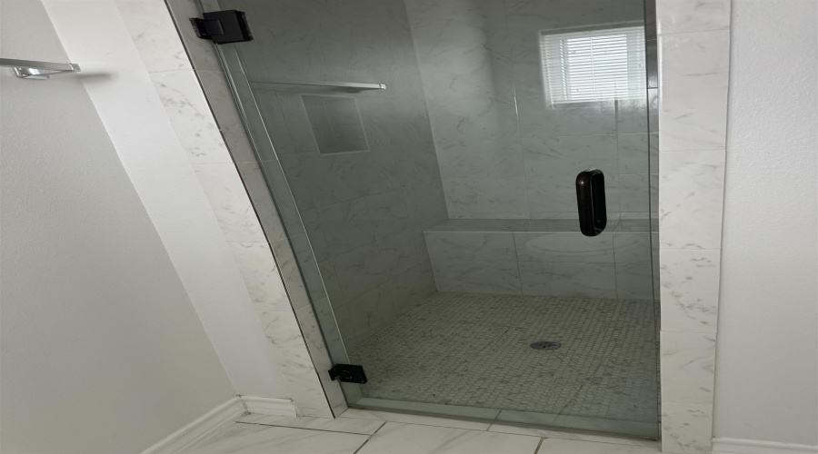 2931 Rowan Dr, Laredo, Texas 78046, 3 Bedrooms Bedrooms, 5 Rooms Rooms,2 BathroomsBathrooms,Residential,For Rent,2931 Rowan Dr,20262978
