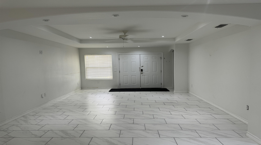 2931 Rowan Dr, Laredo, Texas 78046, 3 Bedrooms Bedrooms, 5 Rooms Rooms,2 BathroomsBathrooms,Residential,For Rent,2931 Rowan Dr,20262978