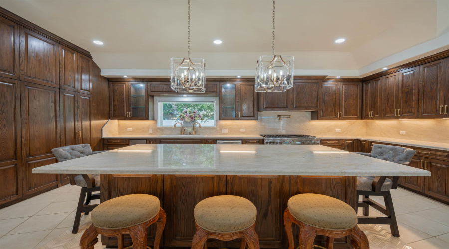 2916 Edgefield Ct, Laredo, Texas 78045, 3 Bedrooms Bedrooms, 6 Rooms Rooms,3 BathroomsBathrooms,Residential,For Rent,2916 Edgefield Ct,20262979