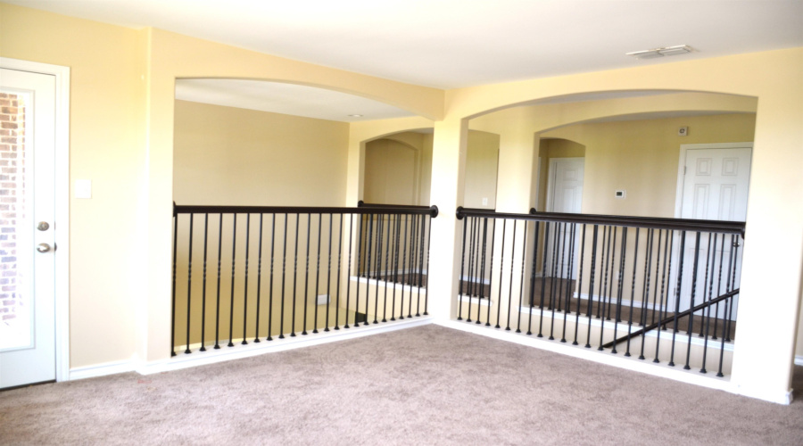 616 Laja Lp., Laredo, Texas 78045-6927, 4 Bedrooms Bedrooms, 7 Rooms Rooms,3 BathroomsBathrooms,Residential,For Sale,616 Laja Lp.,20262982