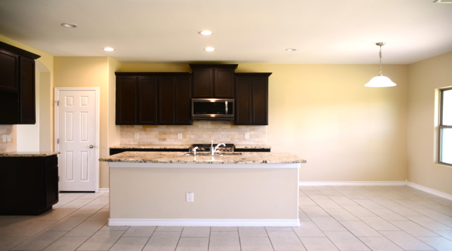 616 Laja Lp., Laredo, Texas 78045-6927, 4 Bedrooms Bedrooms, 7 Rooms Rooms,3 BathroomsBathrooms,Residential,For Sale,616 Laja Lp.,20262982