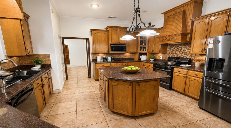 3625 Josefina Dr, LAREDO, Texas 78041, 4 Bedrooms Bedrooms, 6 Rooms Rooms,3 BathroomsBathrooms,Residential,For Sale,3625 Josefina Dr,20262989