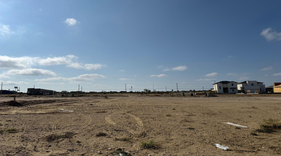 5907 Tavo Dr., Laredo, Texas 78043, ,Land,For Sale,5907 Tavo Dr.,20262998