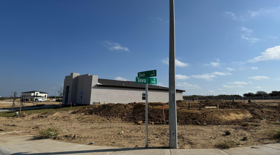 5903 Tavo Dr., Laredo, Texas 78043, ,Land,For Sale,5903 Tavo Dr.,20262999
