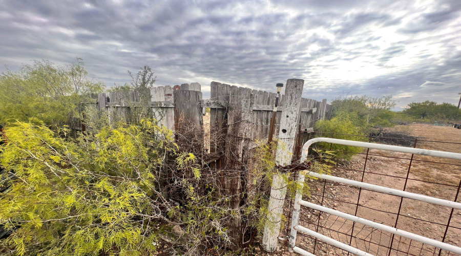 TRACT 79 Las Pilas Rd., LAREDO, Texas 78045, ,Land,For Sale,TRACT 79 Las Pilas Rd.,20263007