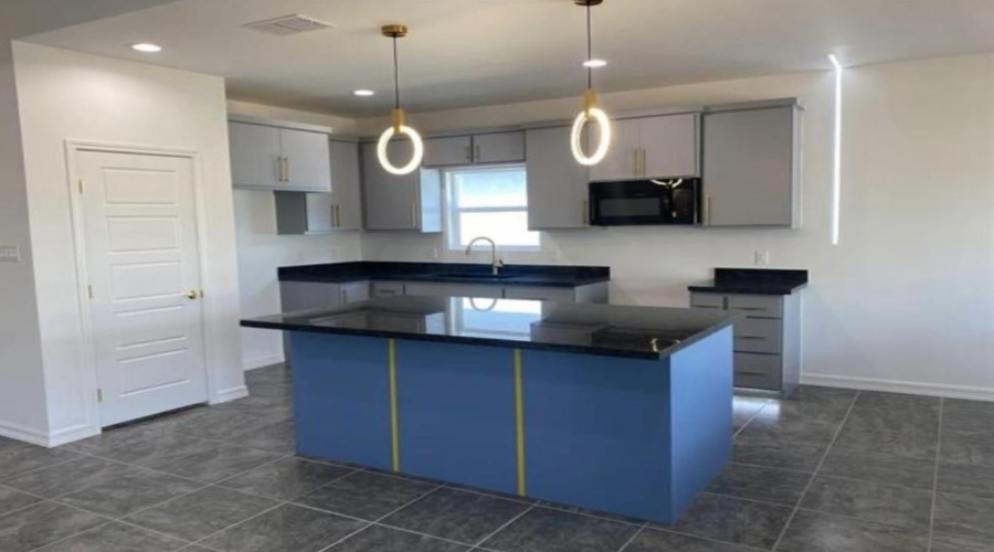 1807 Calvillo Dr., Laredo, Texas 78046, 3 Bedrooms Bedrooms, 6 Rooms Rooms,2 BathroomsBathrooms,Residential,For Sale,1807 Calvillo Dr.,20263014