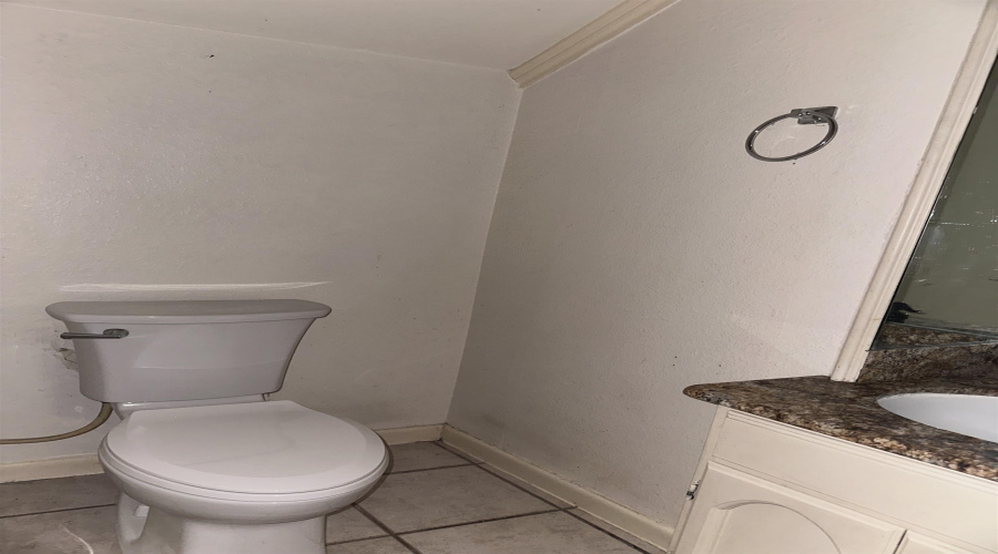 106 Martingale Ln, LAREDO, Texas 78041, 3 Bedrooms Bedrooms, 6 Rooms Rooms,3 BathroomsBathrooms,Residential,For Rent,106 Martingale Ln,20263015