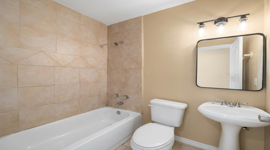 312 Begona Ct, Laredo, Texas 78046, 3 Bedrooms Bedrooms, 3 Rooms Rooms,2 BathroomsBathrooms,Residential,For Rent,312 Begona Ct,20263016