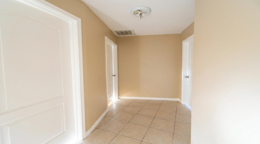 312 Begona Ct, Laredo, Texas 78046, 3 Bedrooms Bedrooms, 3 Rooms Rooms,2 BathroomsBathrooms,Residential,For Rent,312 Begona Ct,20263016